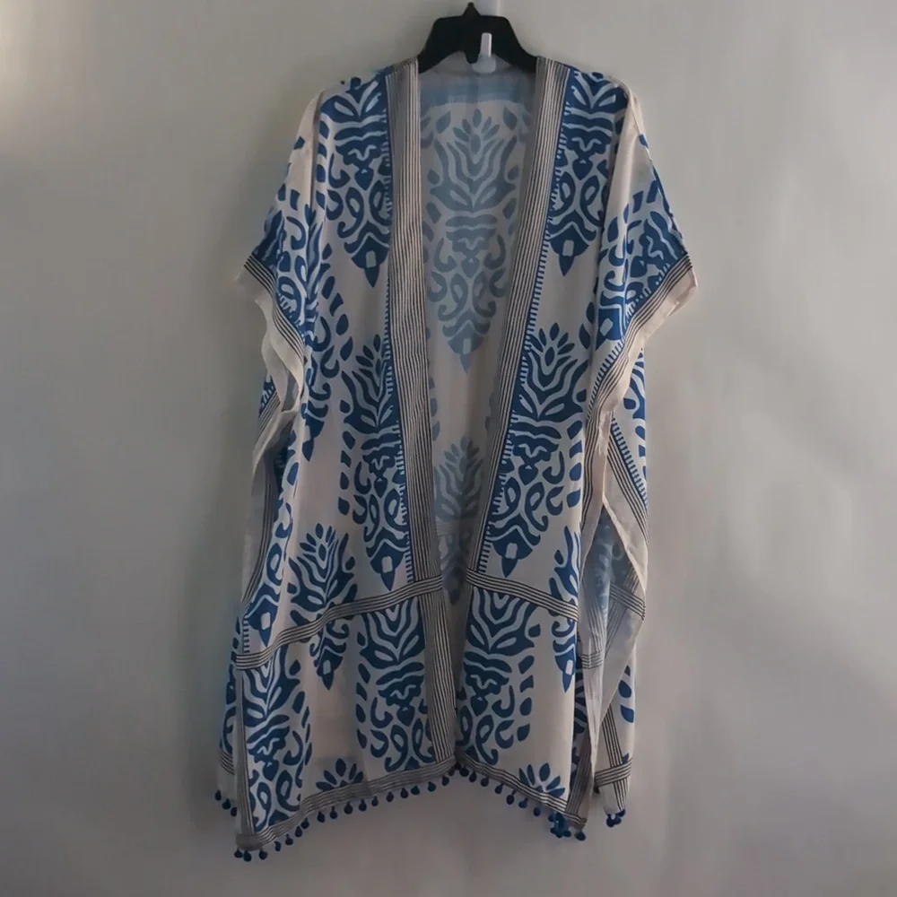 Blue and White Patterned Kimono